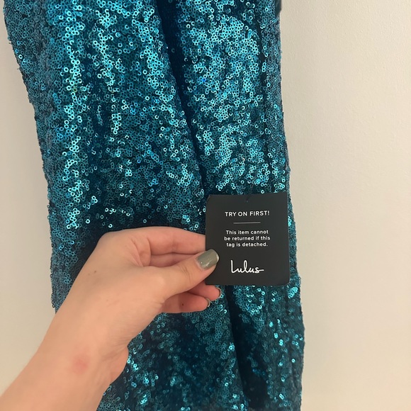 Sequin party dress- perfect for a Taylor Swift show or holiday party - Picture 3 of 4